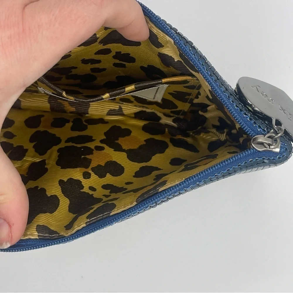 Felix Rey New York | Blue Mesh Metal Amour Clutch with Heart Charm​